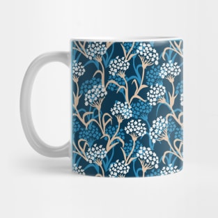 Blue Flower Drawing Pattern Mug